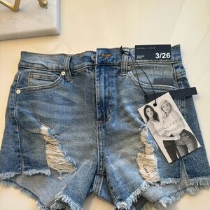 Kendal and Kylie The Icon Shorts